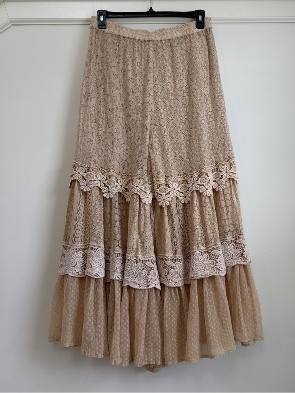 Young Threads Tan Crochet Lace Tiered Wide Leg Palazzo Pants XL NWT - Picture 5 of 8